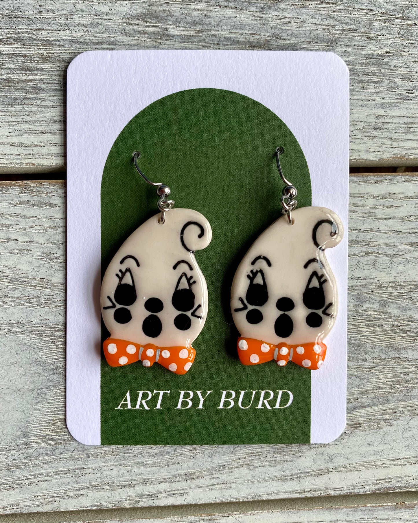 Retro Halloween Ghosts