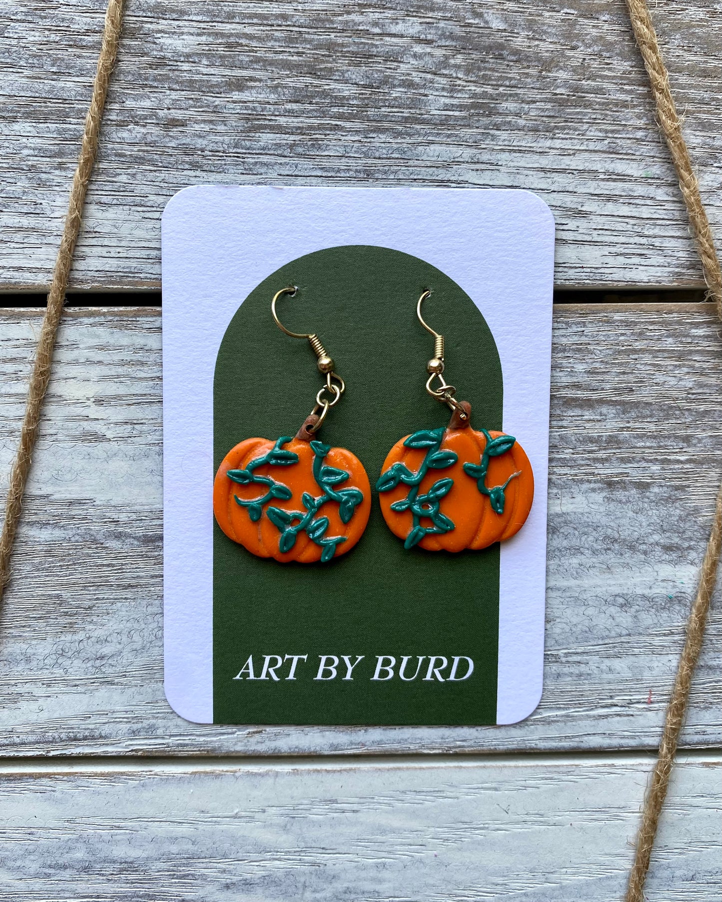 Hanging Pumpkins With Vines