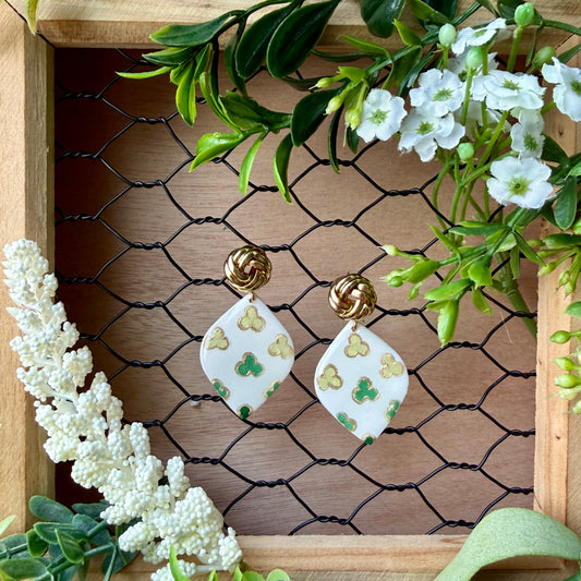 Celtic Clover Knot Drops