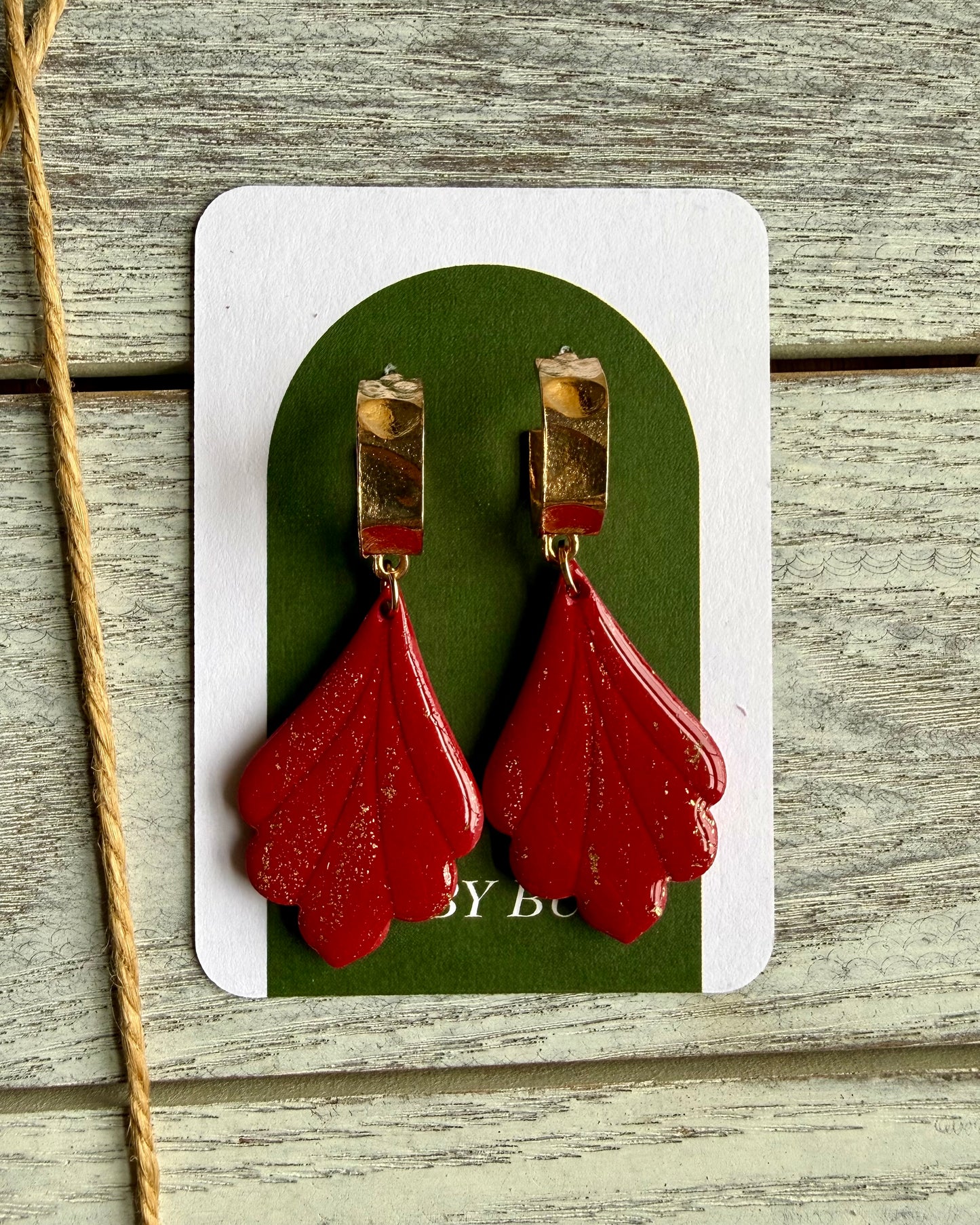 Gold and Red Fan Drops